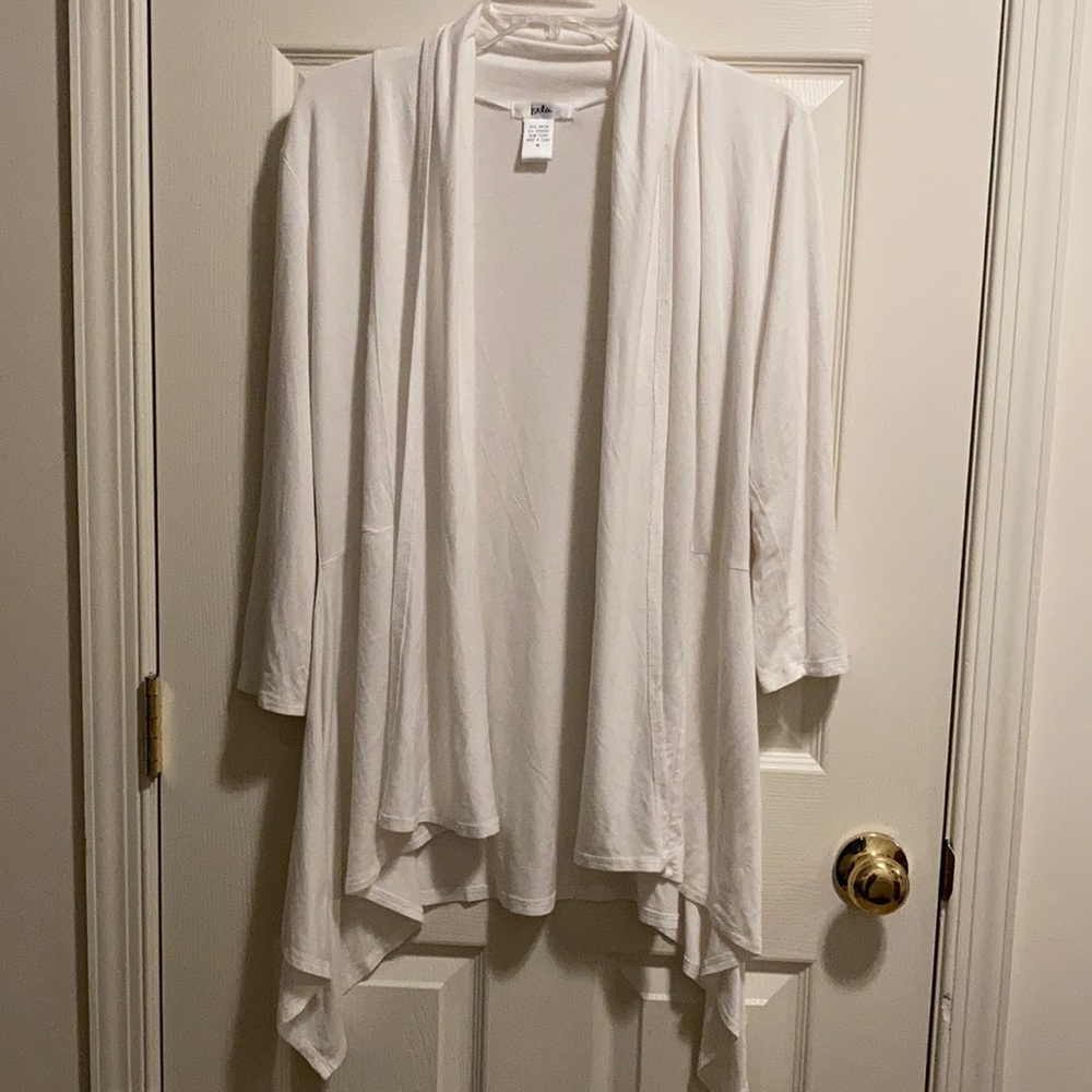 Isela Women’s White Cardigan (size M)